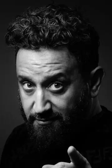Фото  (Cyril Hanouna) #334536
