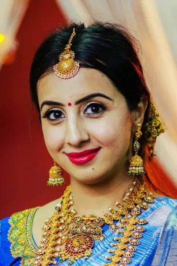 Фото  (Sanjjanaa Galrani) #454041