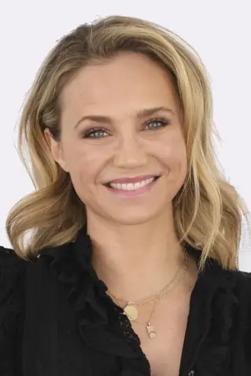 Фото Фіона Ґубельманн (Fiona Gubelmann) #150585
