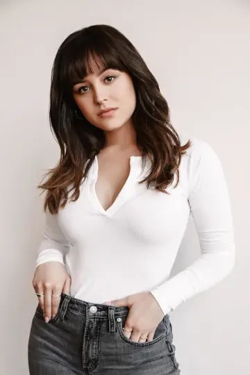 Фото  (Hayley Orrantia) #401064