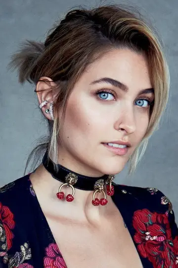 Фото Паріс Джексон (Paris Jackson) #401332