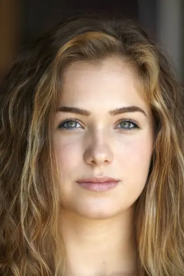 Фото Галей Лу Річардсон (Haley Lu Richardson) #44944