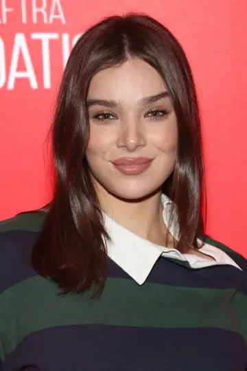 Фото Гейлі Стайнфелд (Hailee Steinfeld) #326829