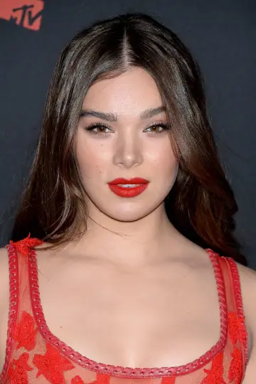 Фото Гейлі Стайнфелд (Hailee Steinfeld) #65511