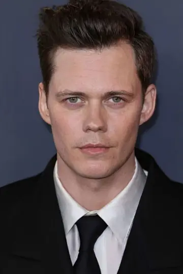 Фото Білл Скашґорд (Bill Skarsgård) #327804