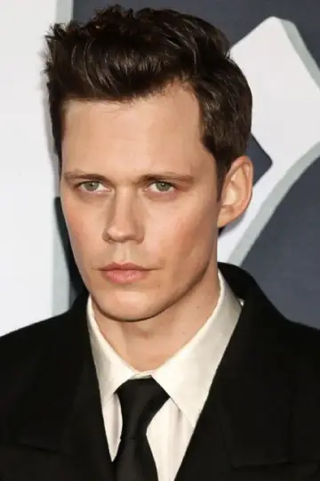 Фото Білл Скашґорд (Bill Skarsgård) #327814