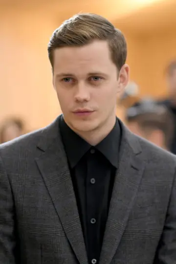 Фото Білл Скашґорд (Bill Skarsgård) #65681