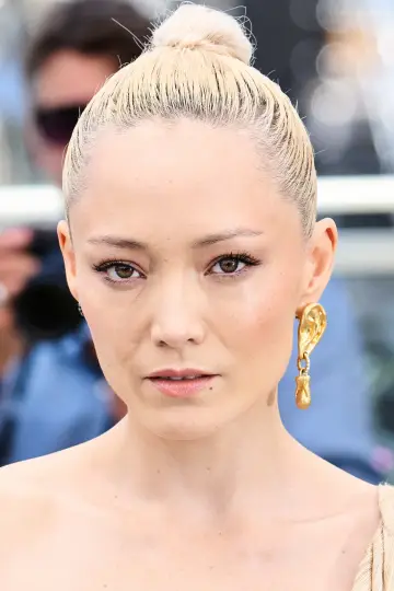 Фото Пом Клементьєфф (Pom Klementieff) #629122
