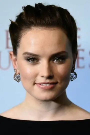 Фото Дейзі Рідлі (Daisy Ridley) #491119