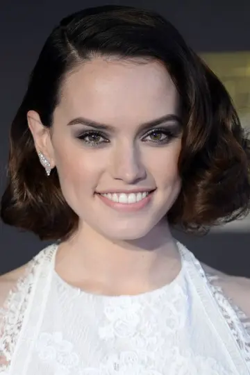 Фото Дейзі Рідлі (Daisy Ridley) #491125
