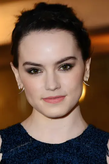 Фото Дейзі Рідлі (Daisy Ridley) #629115