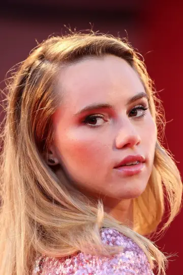 Фото Сукі Вотергаус (Suki Waterhouse) #28562