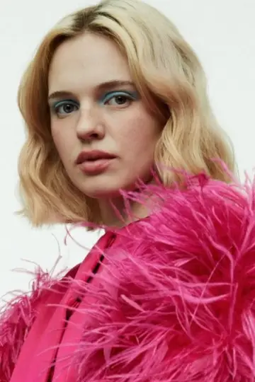 Фото Одеса Янг (Odessa Young) #51115