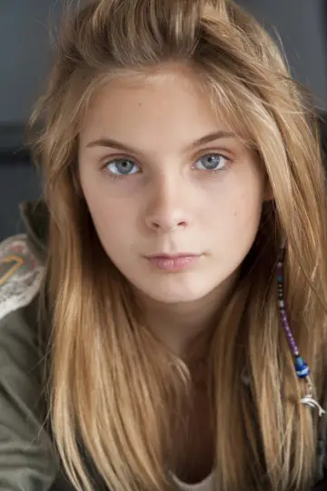 Фото Брайтон Шарбіно (Brighton Sharbino) #52469