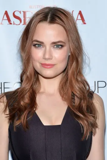 Фото  (Rebecca Rittenhouse) #32175