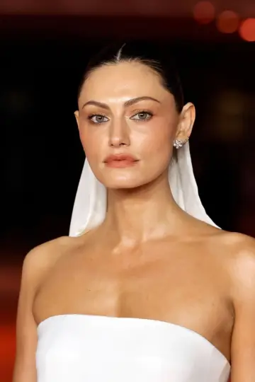 Фото Фо́ебе То́нкін (Phoebe Tonkin) #74502