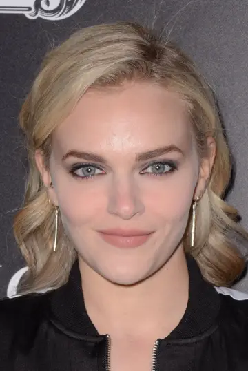 Фото Меделін Брюер (Madeline Brewer) #154483