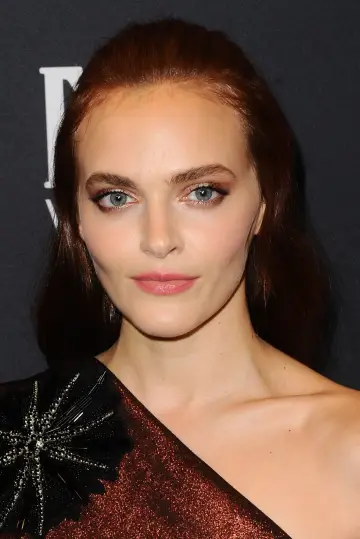 Фото Меделін Брюер (Madeline Brewer) #154490
