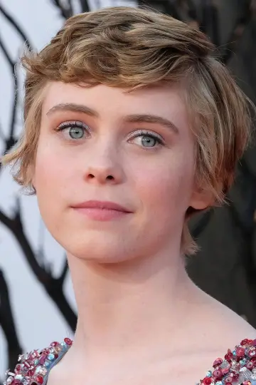 Фото Софія Лілліс (Sophia Lillis) #327511
