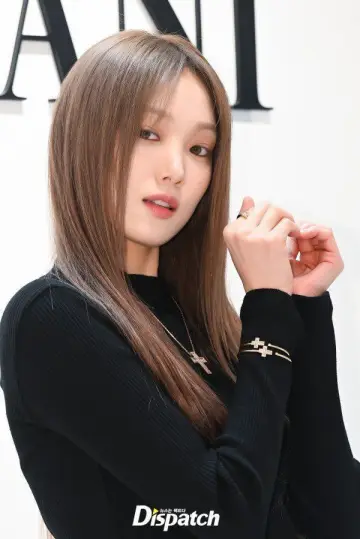 Фото  (Lee Sung-kyung) #320258
