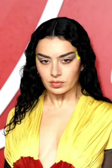 Фото Шарлот Емма Ейчісон (Charli xcx) #251674