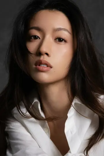 Фото Сіслі Чой Сі-Пуї (Sisley Choi Si-Pui) #665600