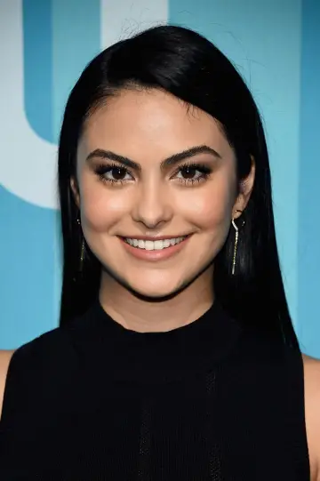Фото Каміла Мендес (Camila Mendes) #96754