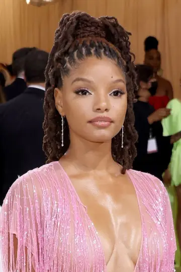 Фото Холлі Бейлі (Halle Bailey) #8335