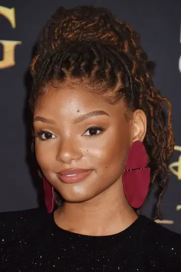 Фото Холлі Бейлі (Halle Bailey) #8338