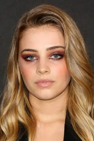 Фото Джозефін Ленгфорд (Josephine Langford) #6913
