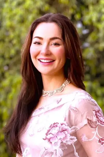 Фото  (Hania Aamir) #390263
