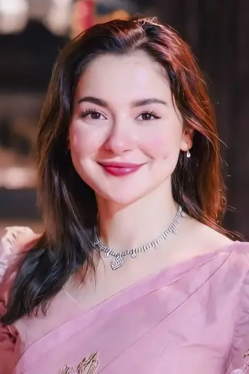 Фото  (Hania Aamir) #390267