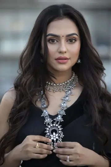Фото  (Nusraat Faria Mazhar) #146737