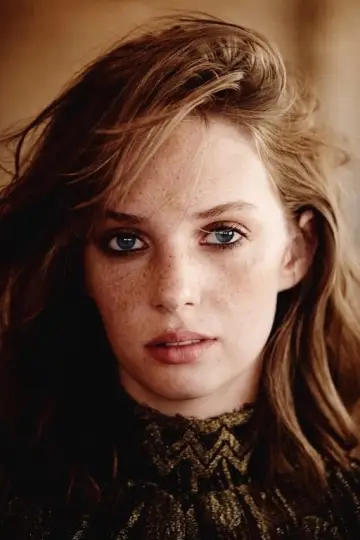 Фото Мая Гоук (Maya Hawke) #10303