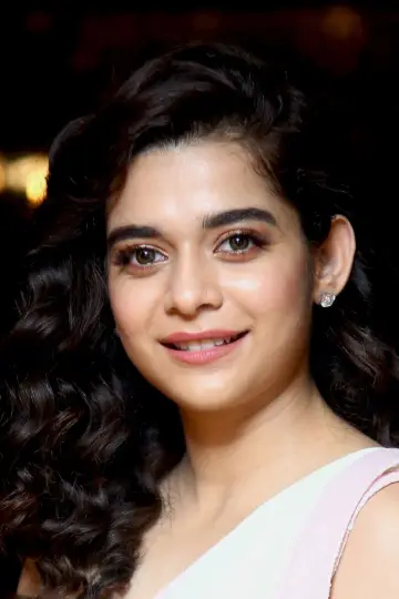 Фото Мітіла Палкар (Mithila Palkar) #241397