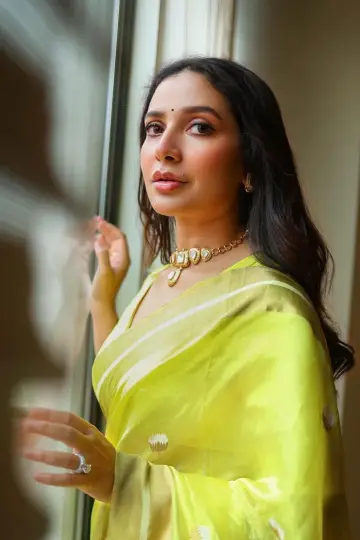 Фото Субхашрі Гангулі (Subhashree Ganguly) #345925
