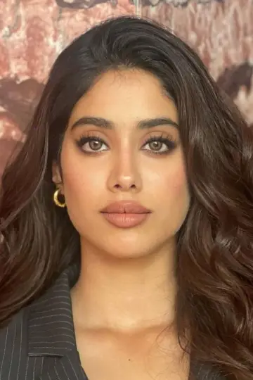 Фото Янгві Капур (Janhvi Kapoor) #333000