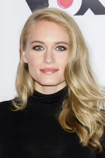 Фото Левен Рамбін (Leven Rambin) #21607