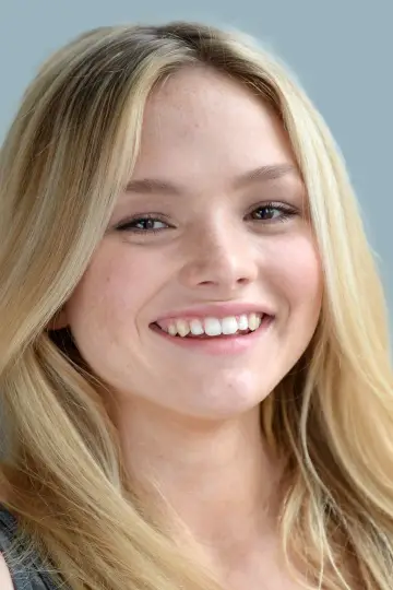 Фото Наталі Алін Лінд (Natalie Alyn Lind) #9781