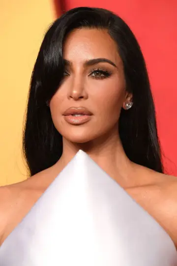 Фото Кім Кардаш'ян (Kim Kardashian) #326419