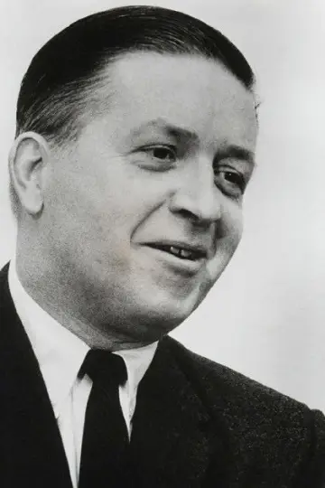 Фото Hiram Sherman