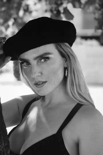 Фото Перрі Едвардс (Perrie Edwards) #191709
