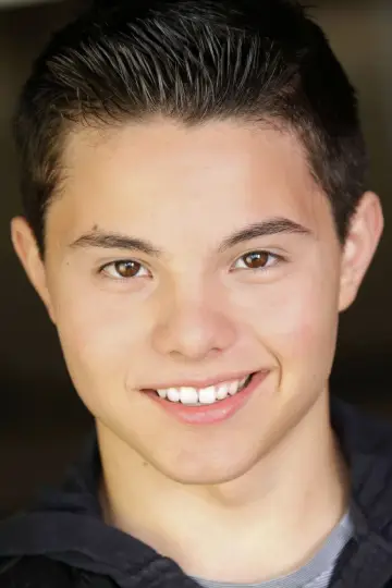 Фото Зак Коллісон (Zach Callison) #400634