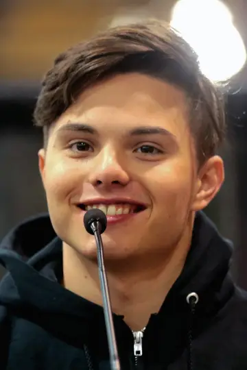 Фото Зак Коллісон (Zach Callison) #400635