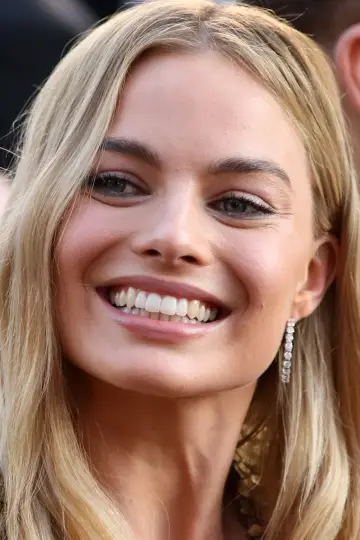 Фото Марґо Роббі (Margot Robbie) #4507