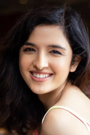Фото  (Shirley Setia) #441954