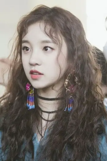 Фото Сун Юйці (Song Yuqi) #395363