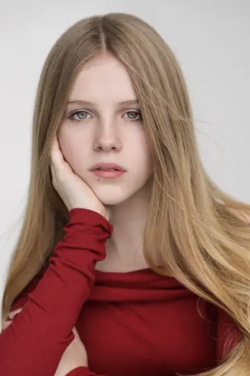 Фото Аліла Браун (Alyla Browne) #400733