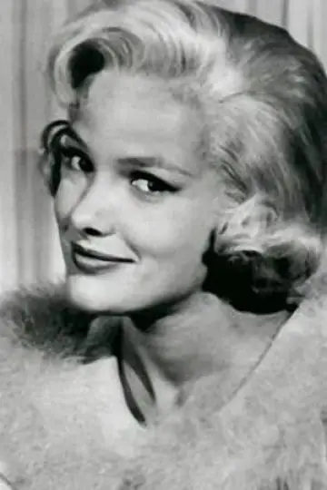 Фото Beverley Owen