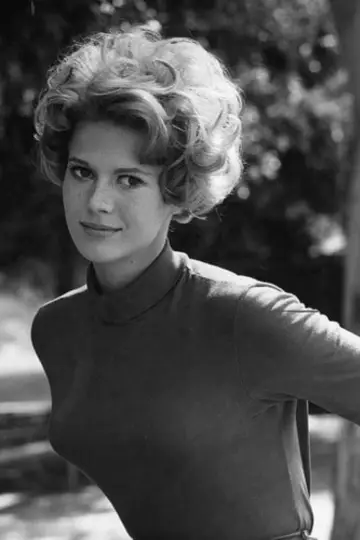 Фото Мімсі Фармер (Mimsy Farmer) #123981